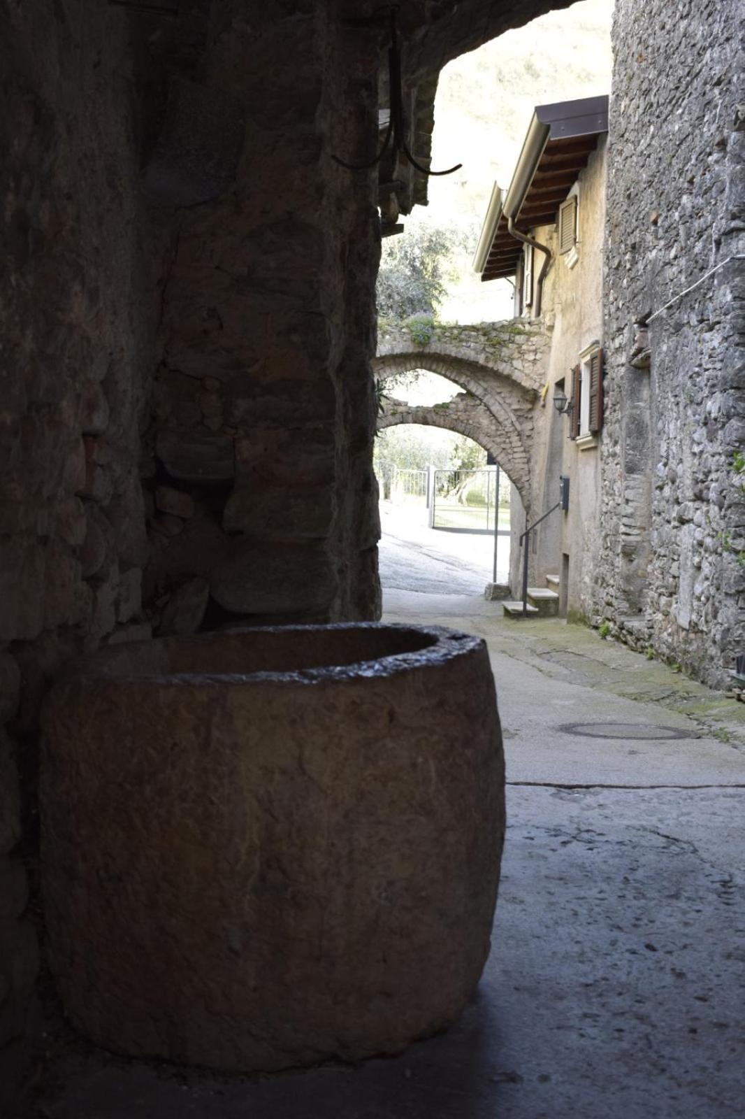 Appartamento Anna Brenzone sul Garda Exterior photo